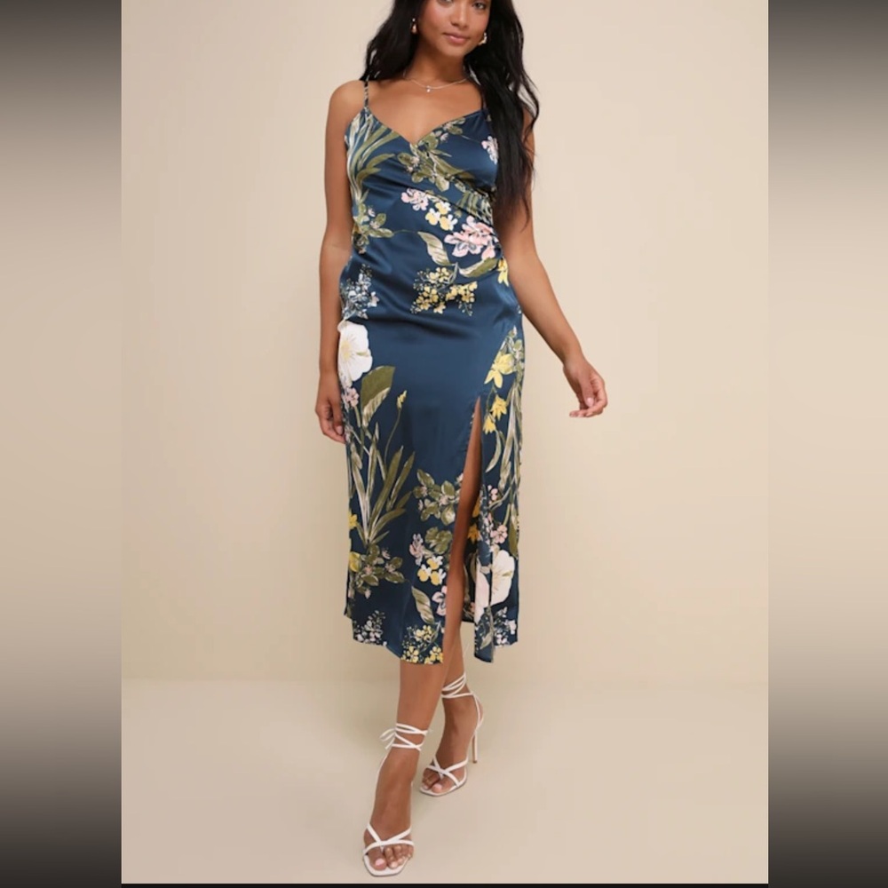 Lulus Remarkable Entrance Navy Blue Floral Print Satin Midi Dress